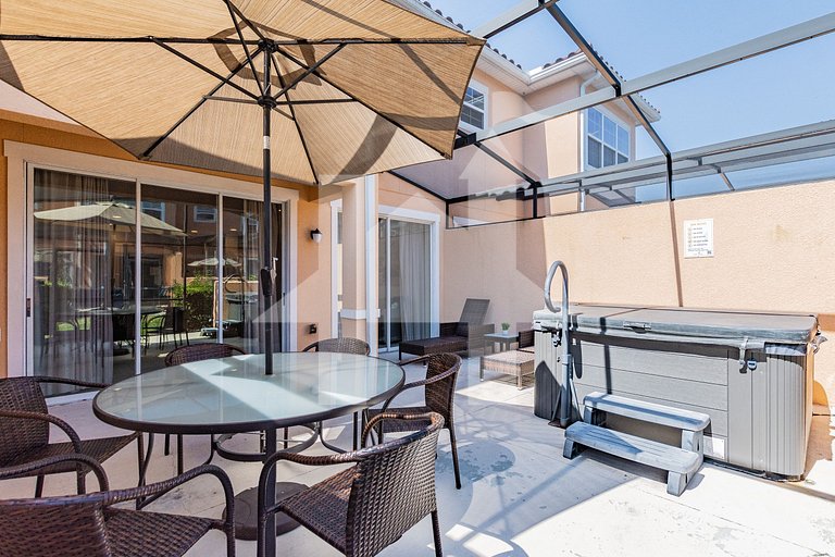 Townhouse 2Hab Regal Oaks con Jacuzzi