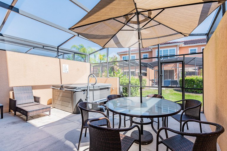 Townhouse 2Hab Regal Oaks con Jacuzzi
