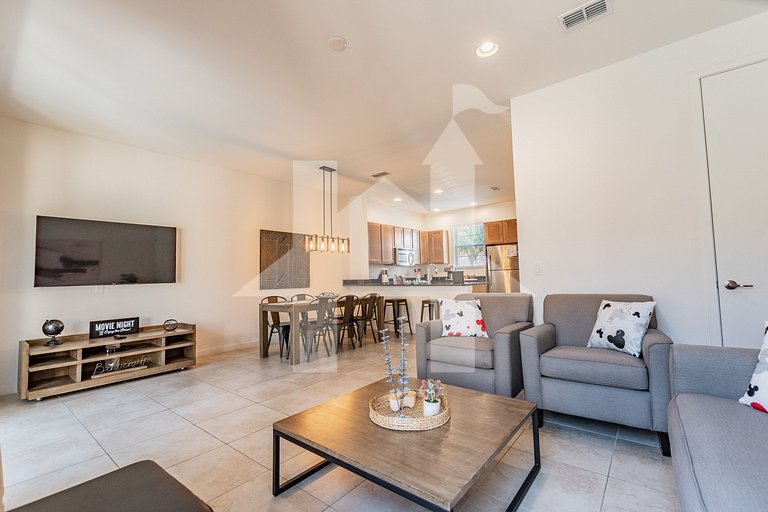 Townhouse 2Hab Regal Oaks con Jacuzzi