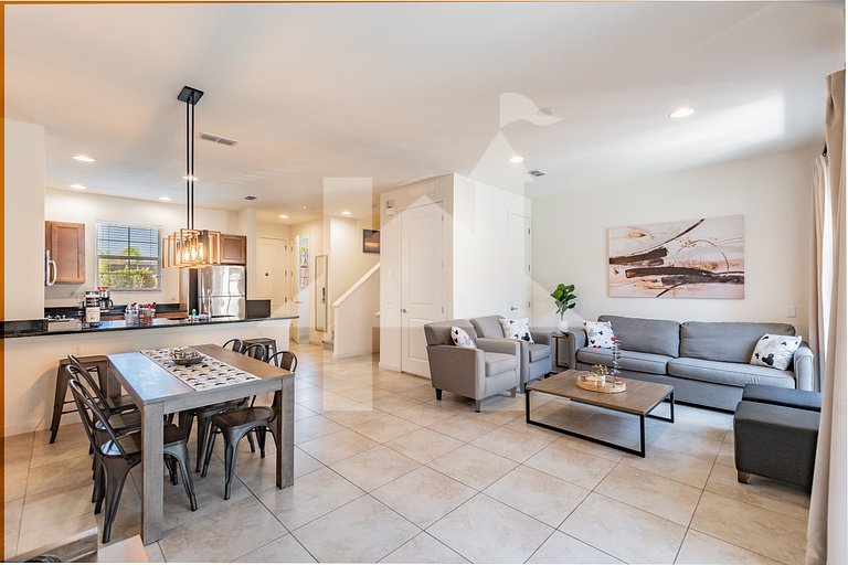 Townhouse 2Hab Regal Oaks con Jacuzzi
