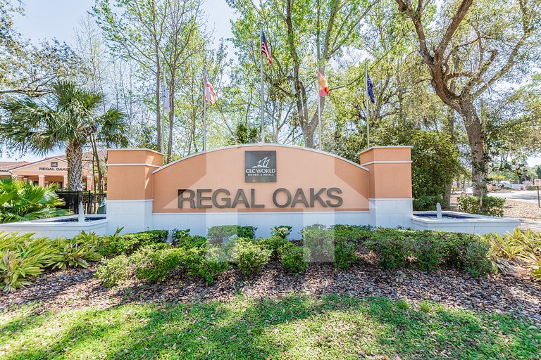 Townhouse 2Hab Regal Oaks con Jacuzzi