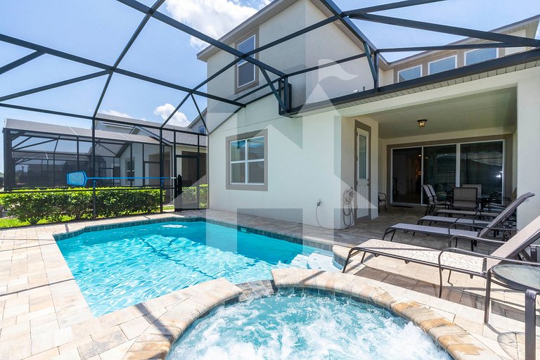 Casa 7 Quartos no Solara Resort c/ Piscina Privativa