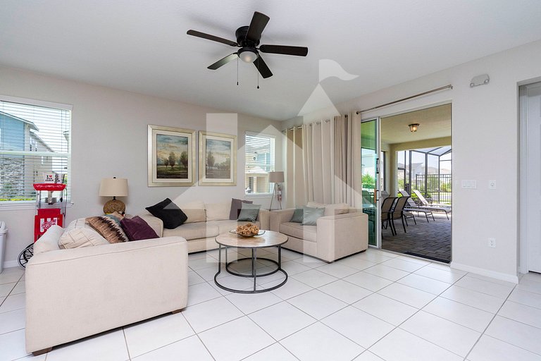 7BR Villa w/ Private Pool at Solara Resort