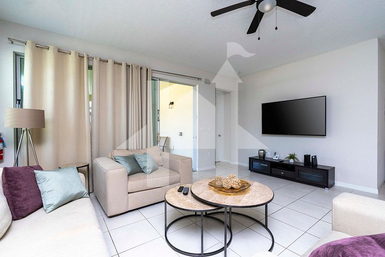 7BR Villa w/ Private Pool at Solara Resort