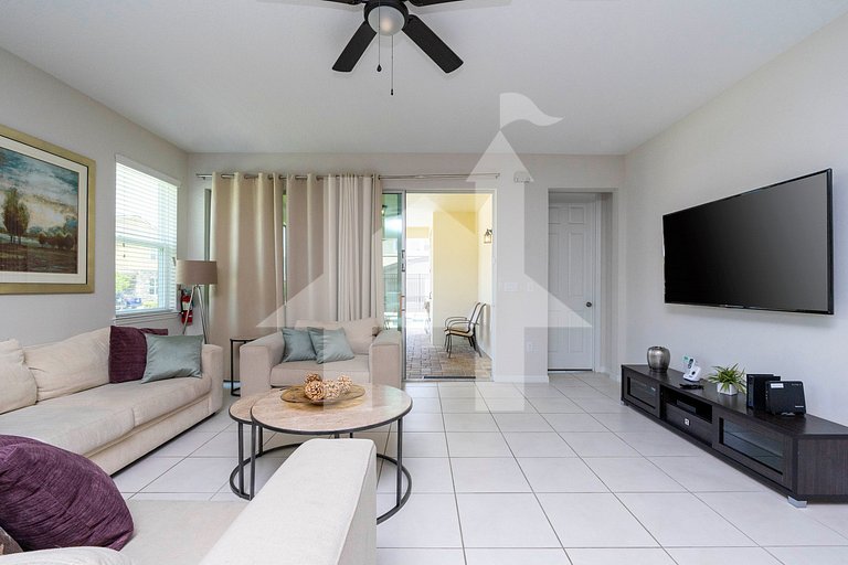 7BR Villa w/ Private Pool at Solara Resort