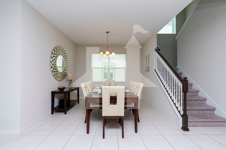 7BR Villa w/ Private Pool at Solara Resort