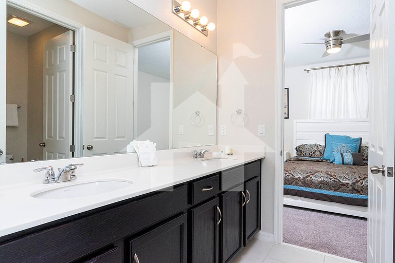 7BR Villa w/ Private Pool at Solara Resort