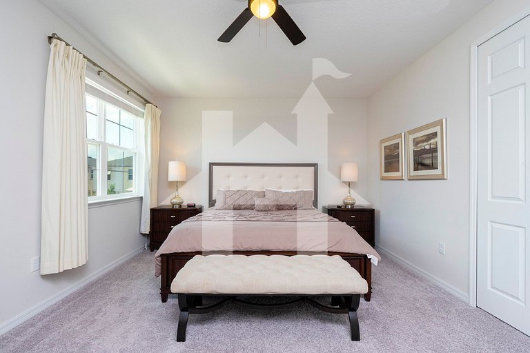 7BR Villa w/ Private Pool at Solara Resort