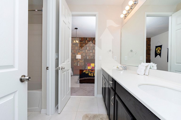 Casa 7 Quartos no Solara Resort c/ Piscina Privativa