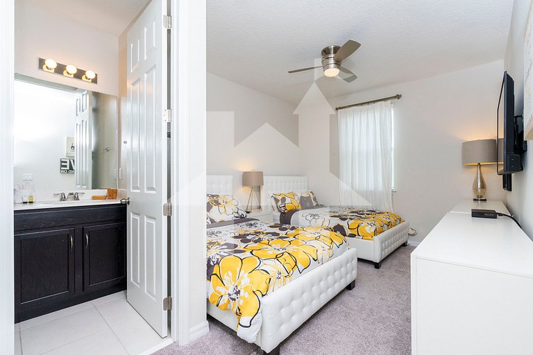 Casa 7 Quartos no Solara Resort c/ Piscina Privativa