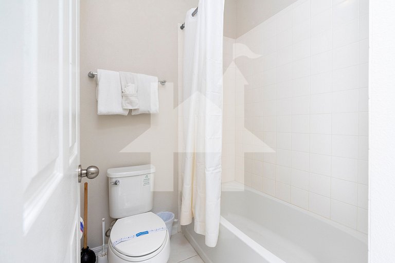 Casa 7 Quartos no Solara Resort c/ Piscina Privativa