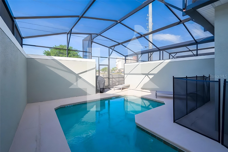Vacation Home Near Disney, 4 bedrooms
