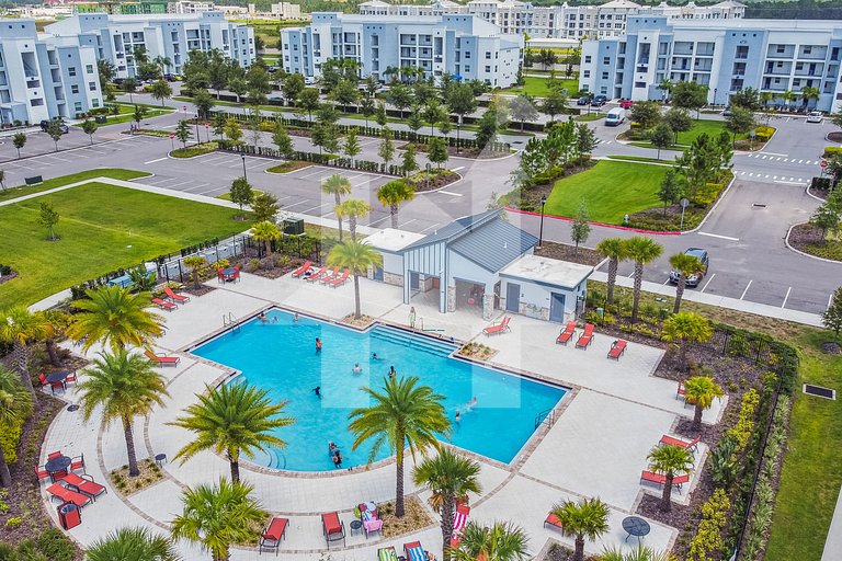Vacation Home Near Disney, 4 bedrooms
