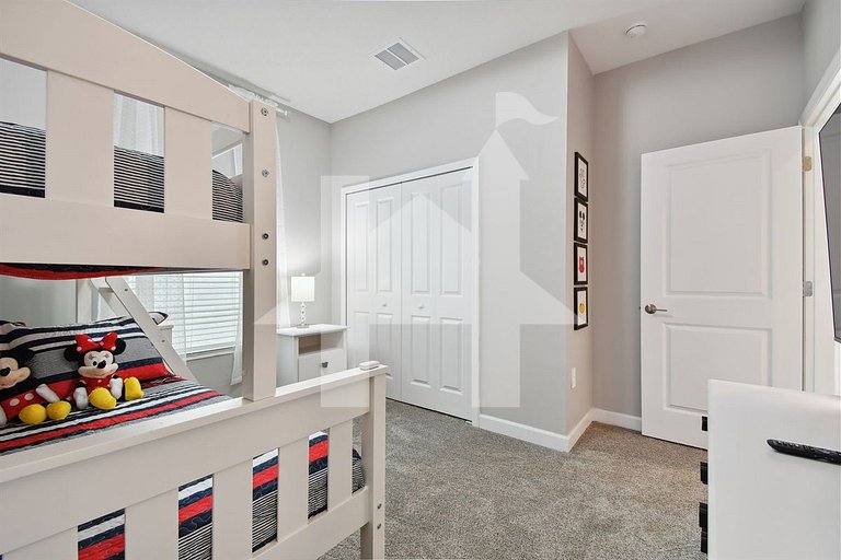 5BR/4BA Luxury Home *Resort Access*