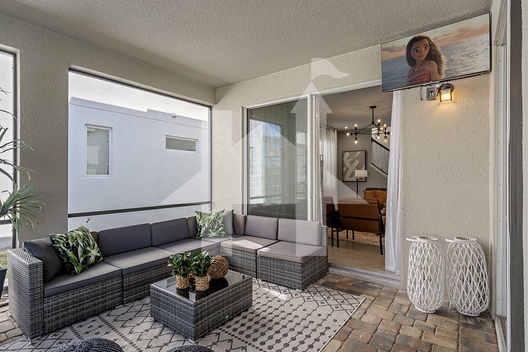 Casa de 6 Quartos com Piscina Privativa no Solara Resort
