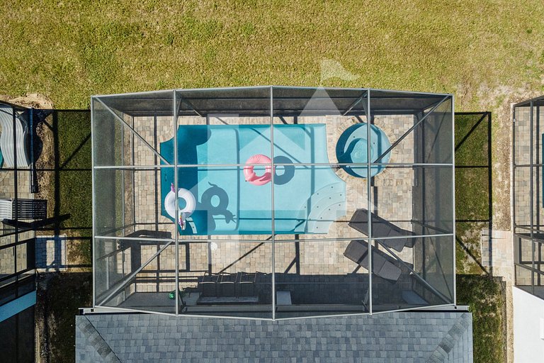 Casa de 6 Quartos com Piscina Privativa no Solara Resort