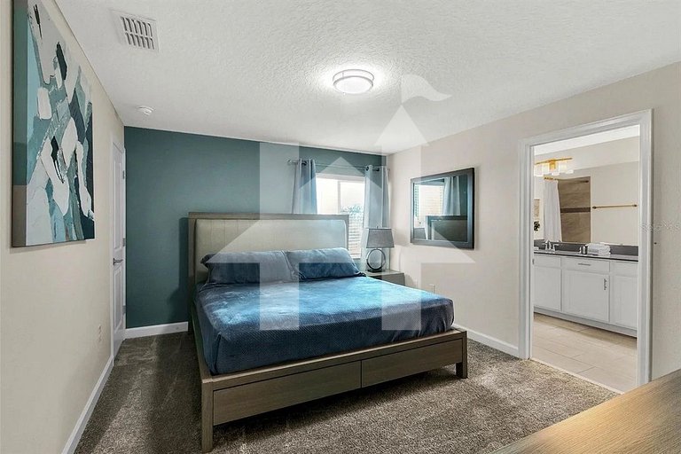 4838 - 5Q/4B Storey Lake * c/ Piscina *