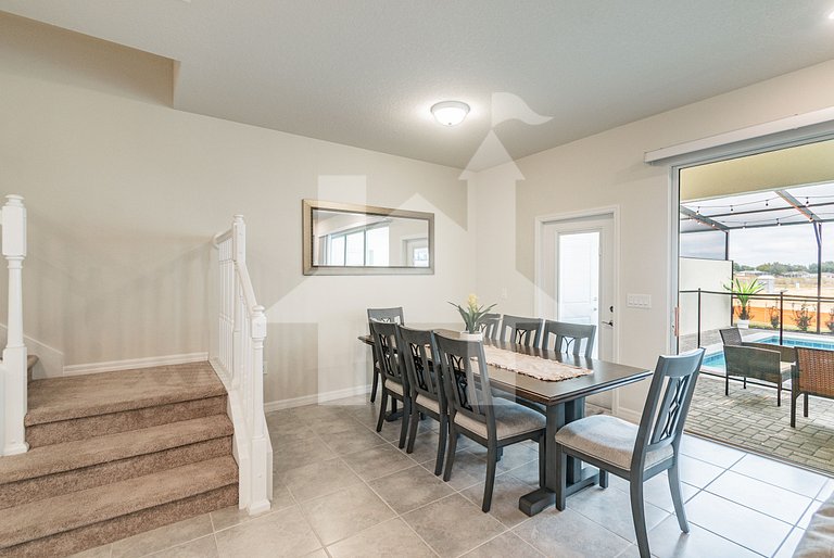 Vacation Home Near Disney, 5 bedrooms