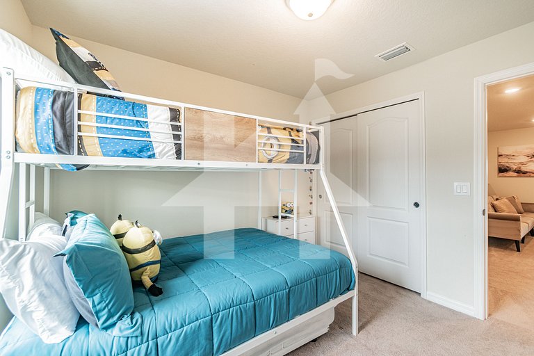 Vacation Home Near Disney, 5 bedrooms