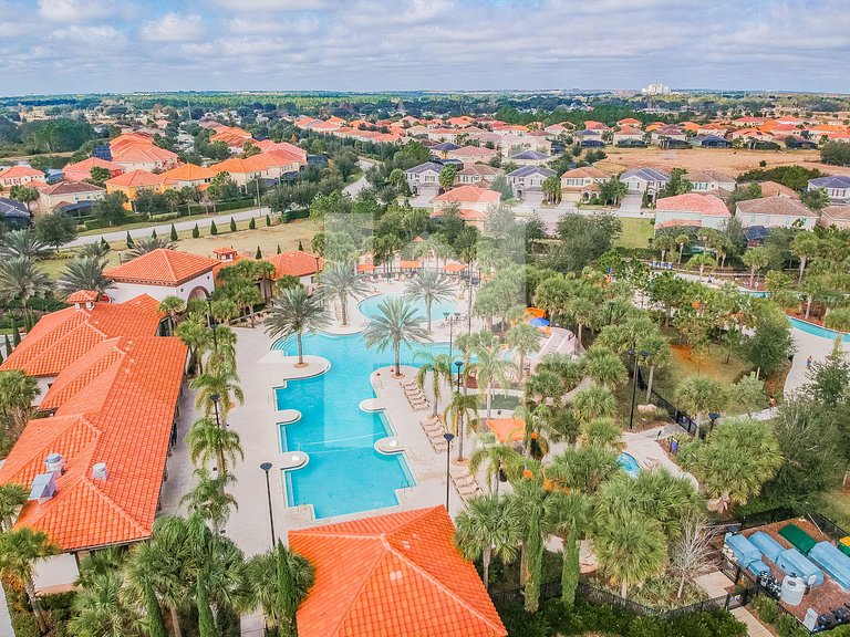 7424- 5B/4.5B Pool and Resort