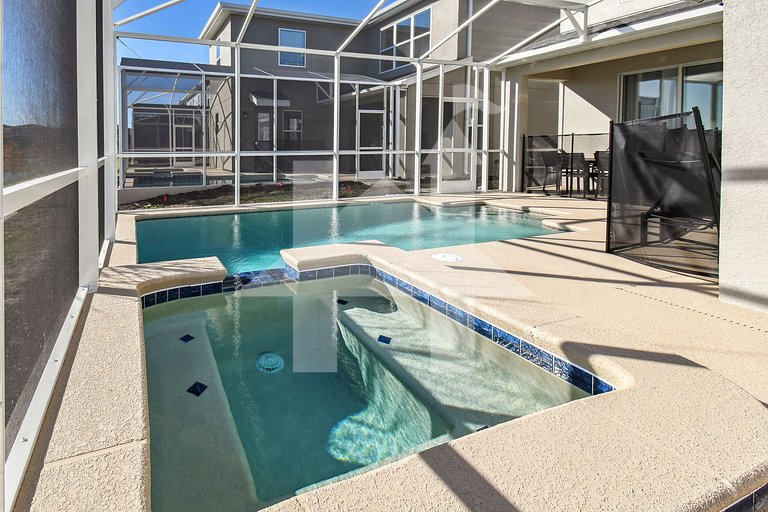 Vacation Home Near Disney, 5 bedrooms