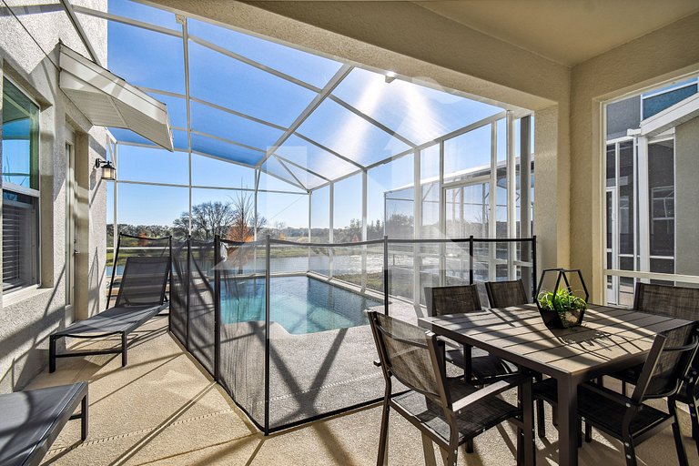 Vacation Home Near Disney, 5 bedrooms