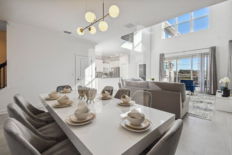 Vacation Home Near Disney, 5 bedrooms