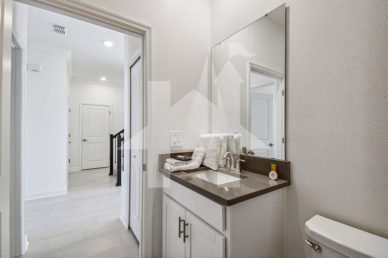 Vacation Home Near Disney, 5 bedrooms