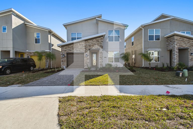 Vacation Home Near Disney, 5 bedrooms