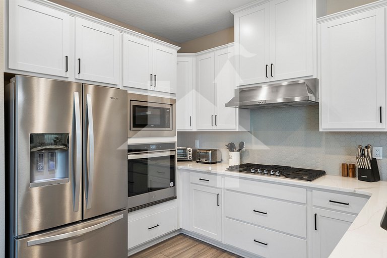 Reunion 4BR Luxury Villa | PS5 + Game Room