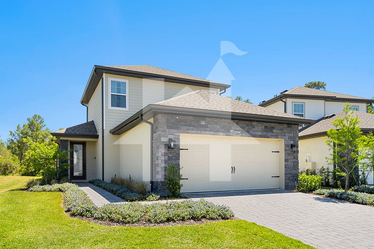 Reunion 4BR Luxury Villa | PS5 + Game Room