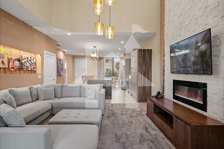 4BD/4.5BA Luxury Villa Near / Disney