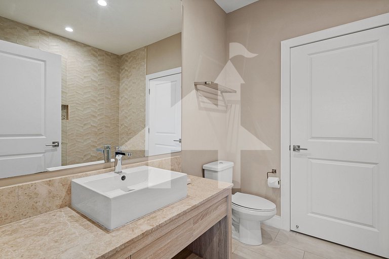 4BD/4.5BA Luxury Villa Near / Disney
