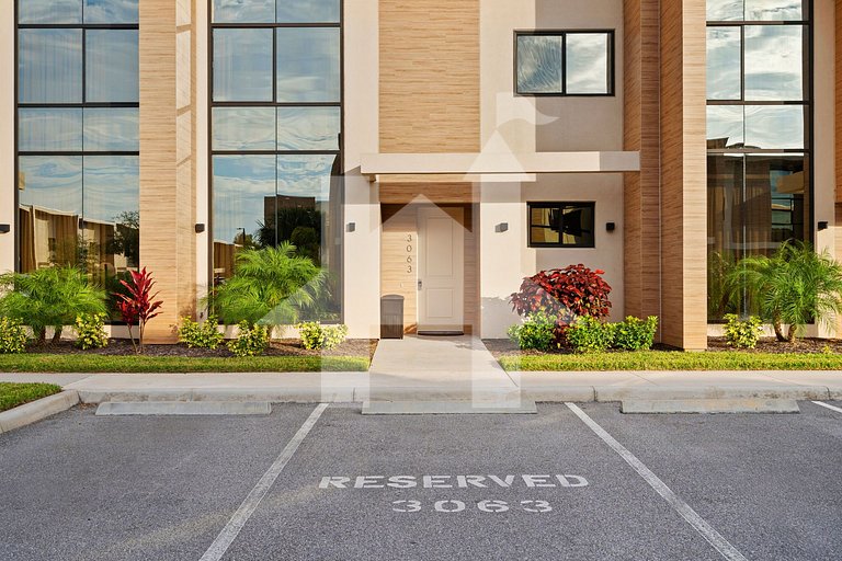 4BD/4.5BA Luxury Villa Near / Disney