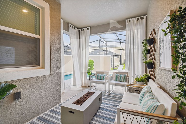 Vacation Home Near Disney, 4 bedrooms