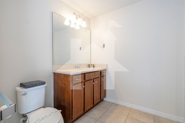 Vacation Home Near Disney, 5 bedrooms