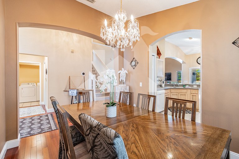 Vacation Home Near Disney, 5 bedrooms