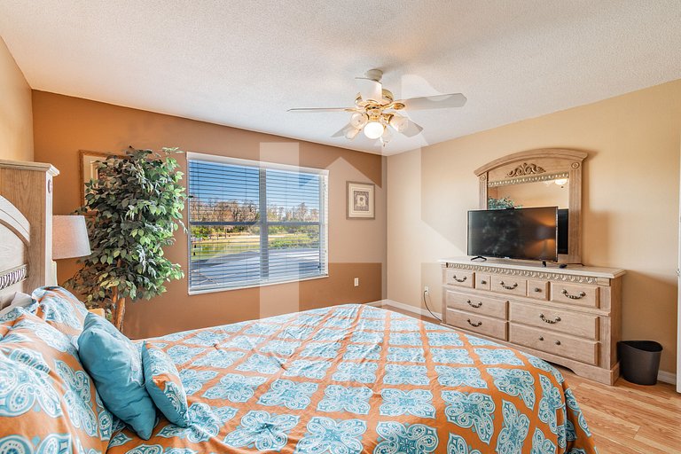 Vacation Home Near Disney, 5 bedrooms