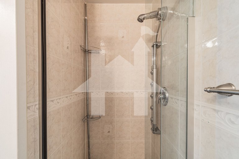 Vacation Home Near Disney, 5 bedrooms