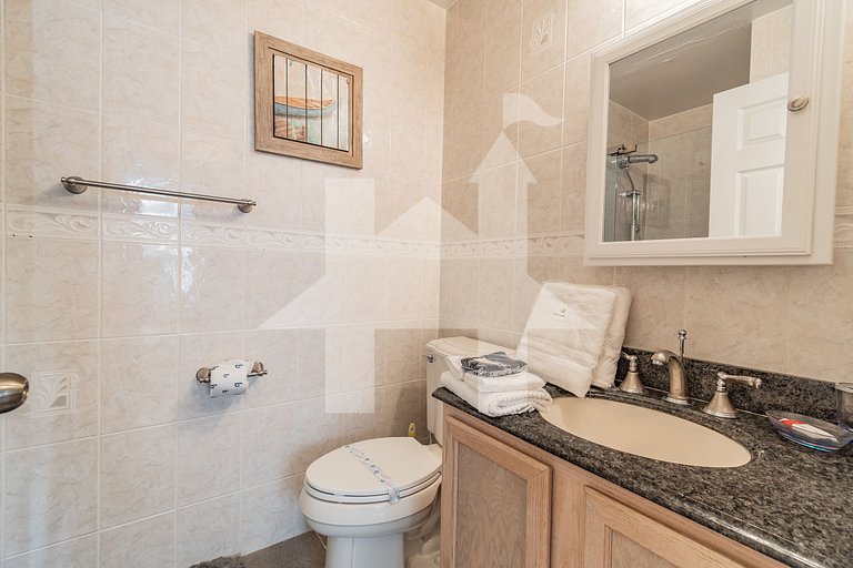 Vacation Home Near Disney, 5 bedrooms