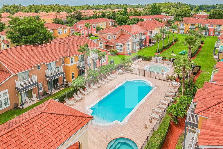 Vacation Home Near Disney, 5 bedrooms