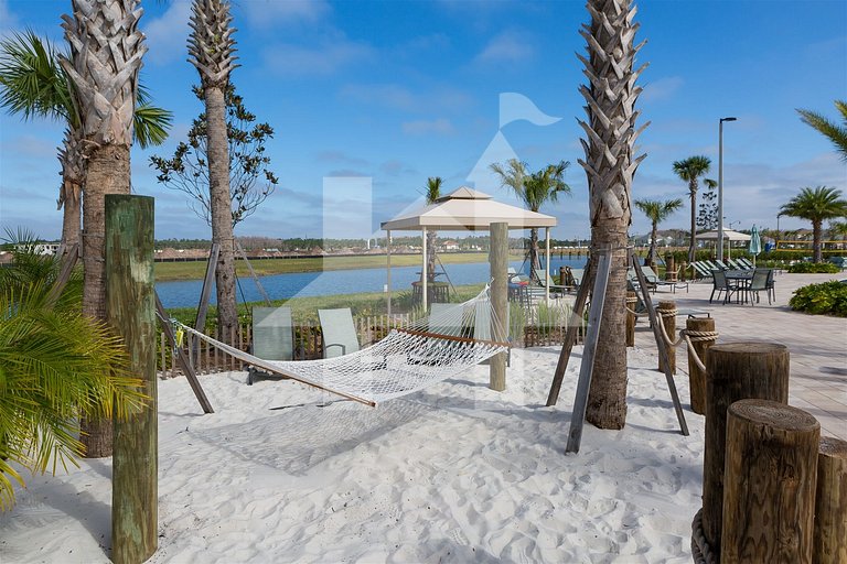 Townhouse 4Q Storey Lake com Piscina
