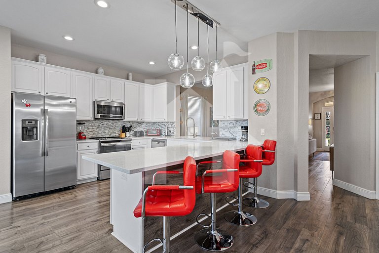 6Q/4B | Piscina Privativa | Sala de Jogos Avengers