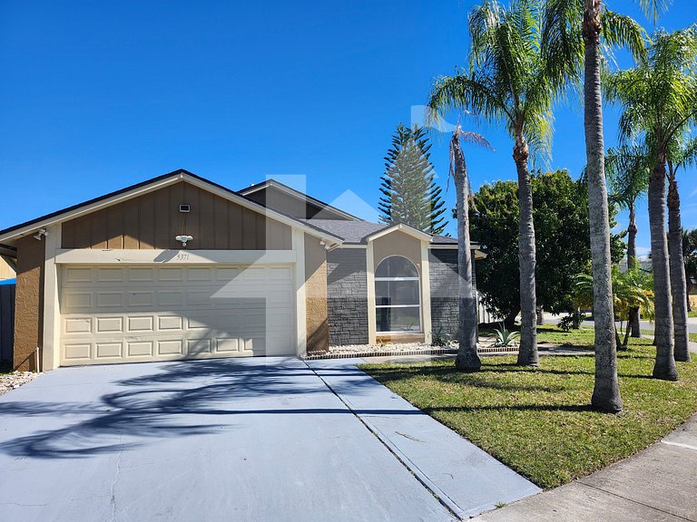 3B/2B BEST Location, Private Pool, Indian Wells