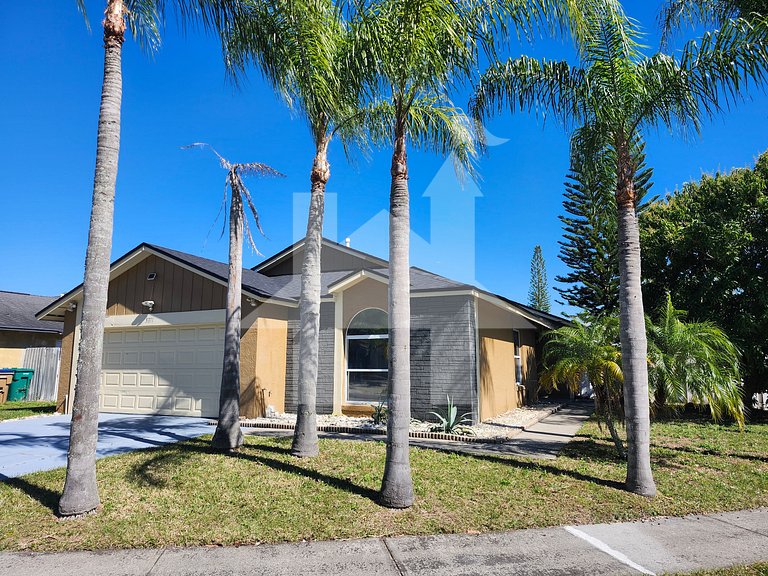 3B/2B BEST Location, Private Pool, Indian Wells