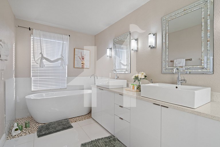 6Q/4B | Piscina Privativa | Sala de Jogos Avengers