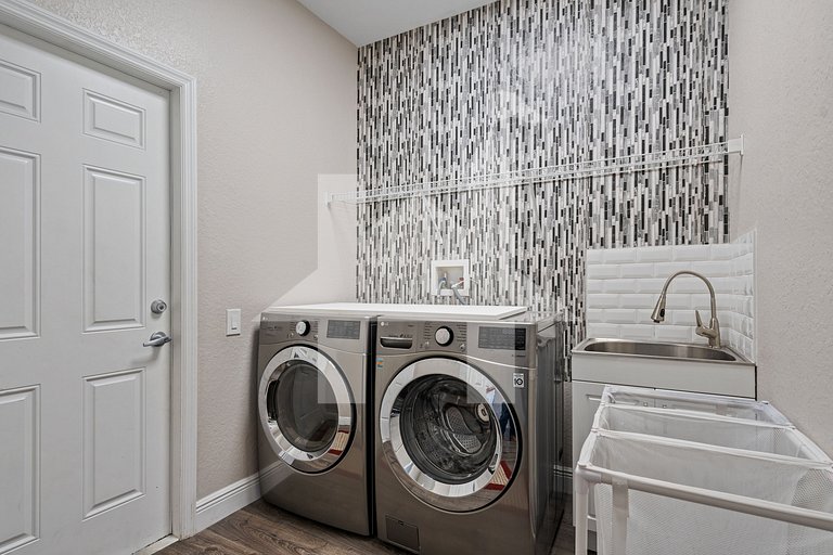 6BD/4BA | Private Pool | Avengers Game Room