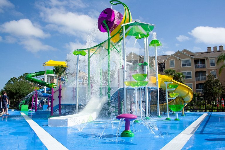 6Q/4B | Piscina Privativa | Sala de Jogos Avengers