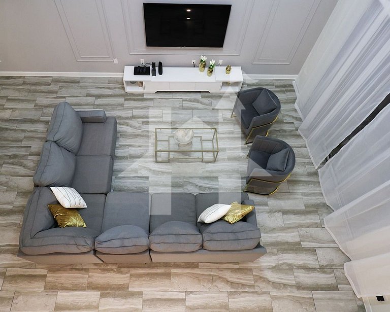 5B/5B Luxurious Home | Storey Lake Resort