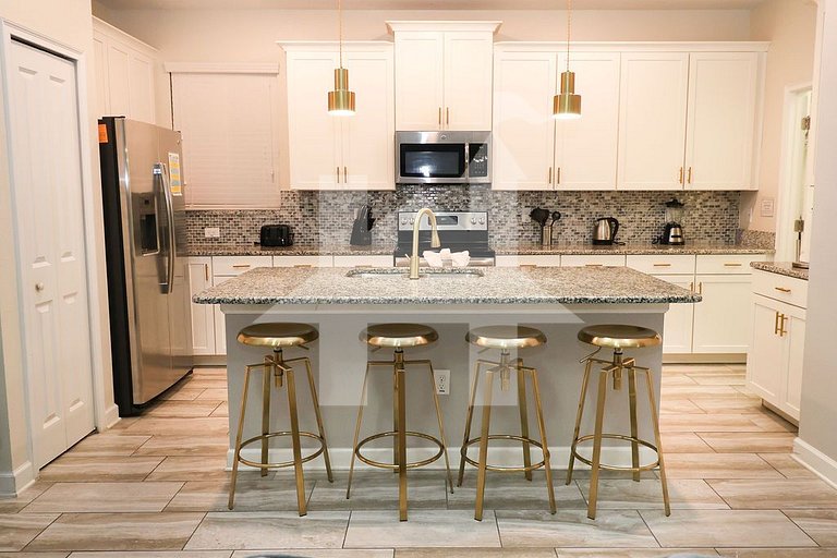 5B/5B Luxurious Home | Storey Lake Resort